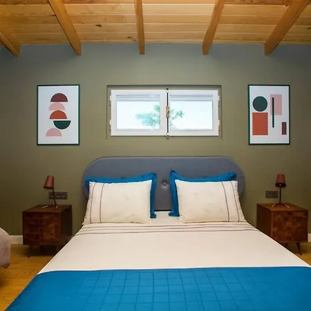 Apartamento Your Colorful, Stylish & New Penthouse W Terrace